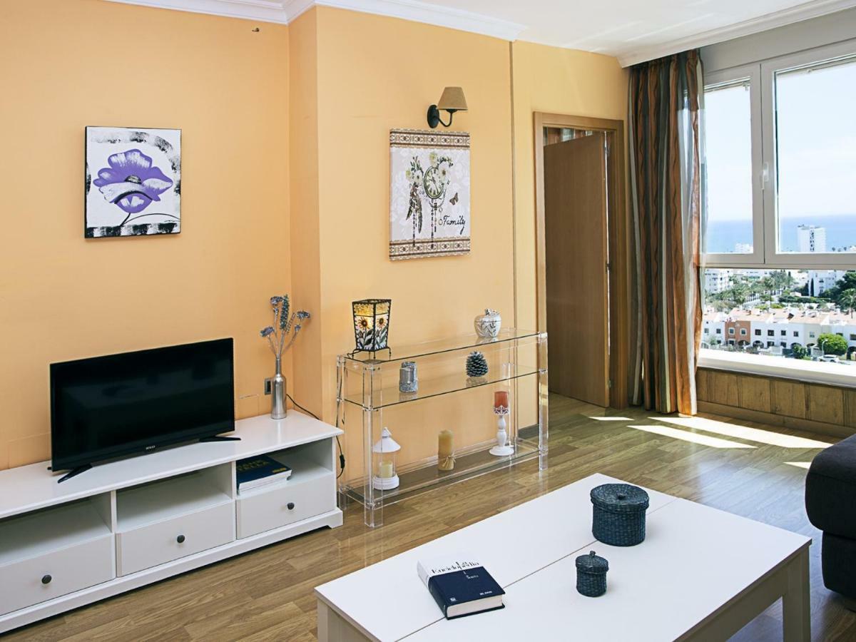 Monko - Amazing Sea Views, Comfortable & Pool O Διαμέρισμα Τορρεμολίνος Εξωτερικό φωτογραφία